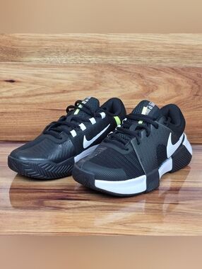 Nike Zoom GP Challenge 1 Men's Hard Court Tennis Shoes FB3147-001 Size 6 Wmn 7.5